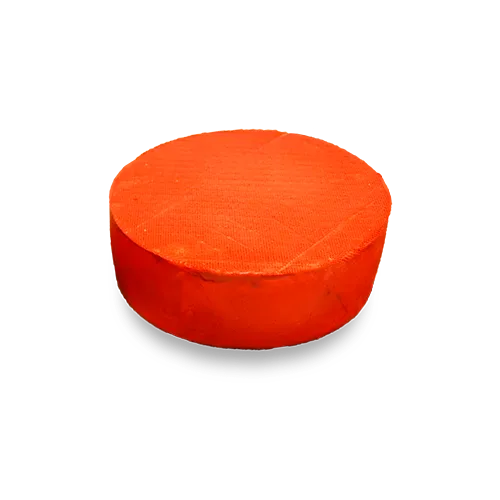 Disco de queso con corteza naranja